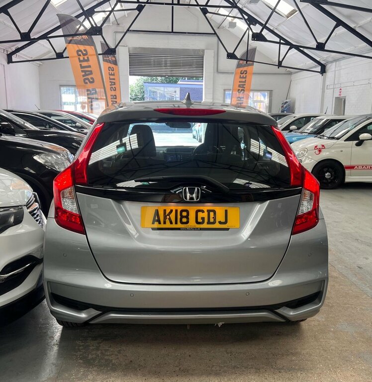 Honda Jazz 1.3L Se AK18GDJ Silver #6