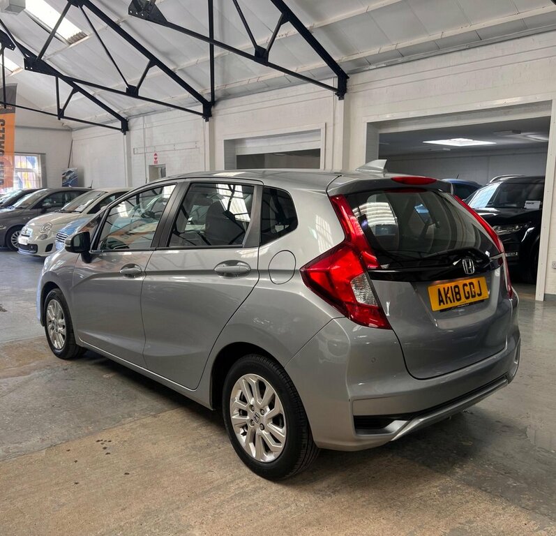 Honda Jazz 1.3L Se AK18GDJ Silver #4