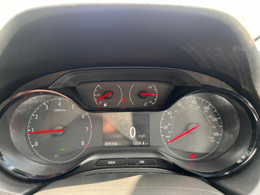 Vauxhall Grandland X 1.2L Se White #3