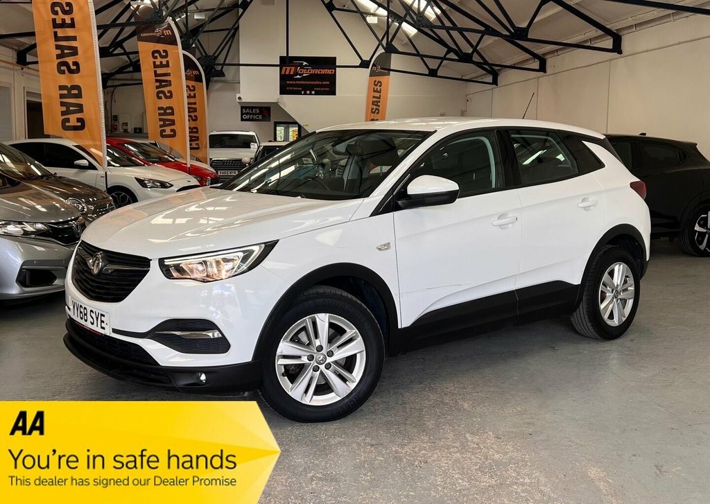 Vauxhall Grandland X 1.2L Se White