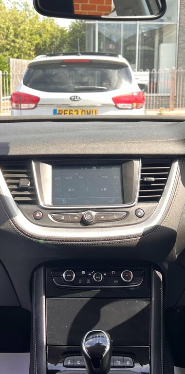 Vauxhall Grandland X 1.2L Se White #2
