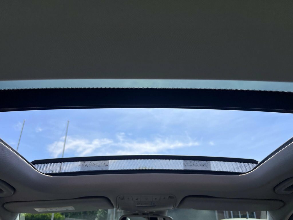 Mercedes-Benz C Class 2.1L Sport Blue