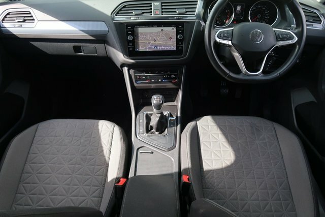 Volkswagen Tiguan 1.5 Tsi Life Suv Euro 6 S S 1 LT22OEK Grey #2