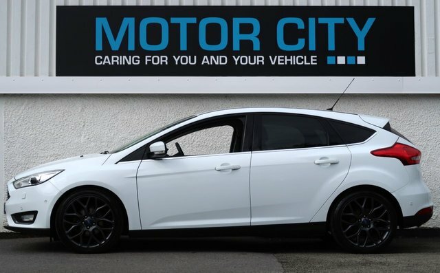 Ford Focus 1.5 Tdci Titanium X Hatchback Eu FX66XAL White #5