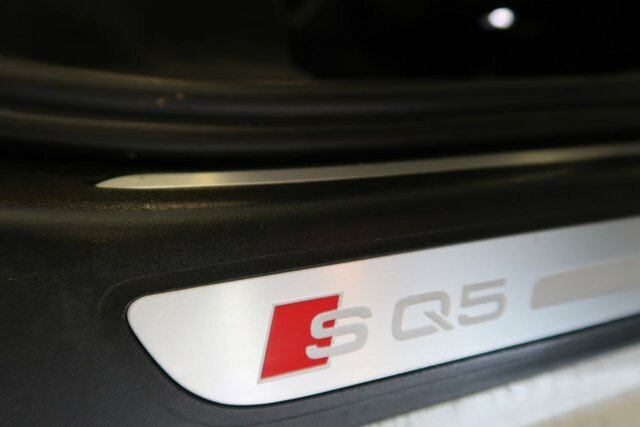 Audi SQ5 3L Null Blue #18