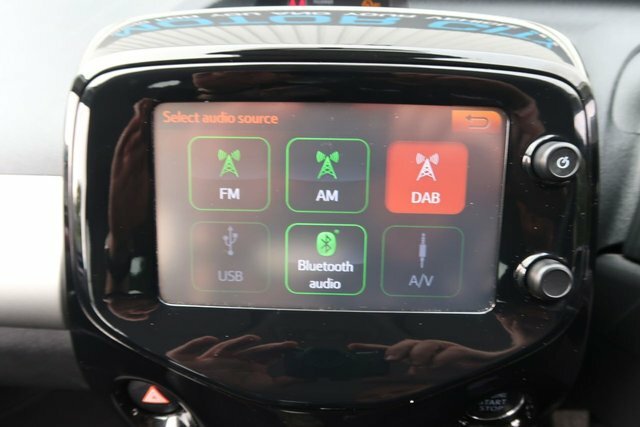 Peugeot 108 1.0 Active #9