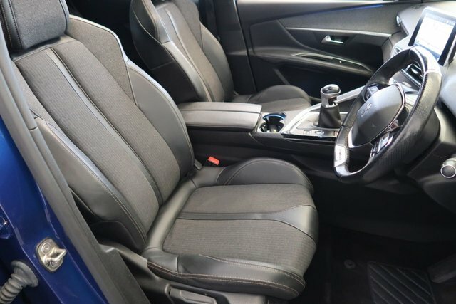 Peugeot 3008 White #18