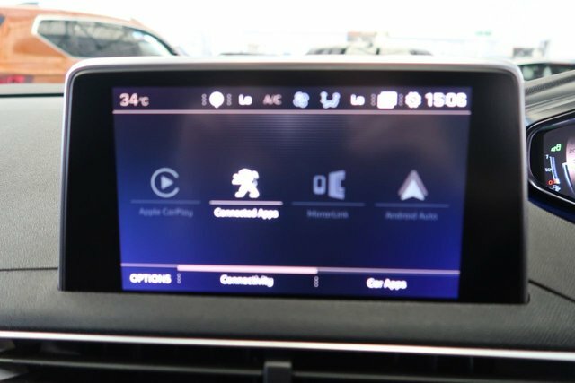 Peugeot 3008 White #22