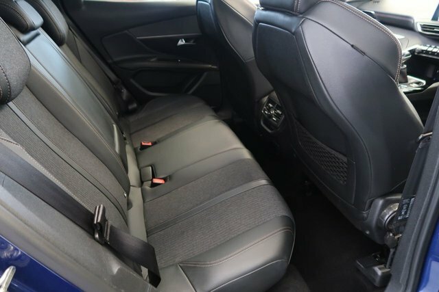 Peugeot 3008 White #16