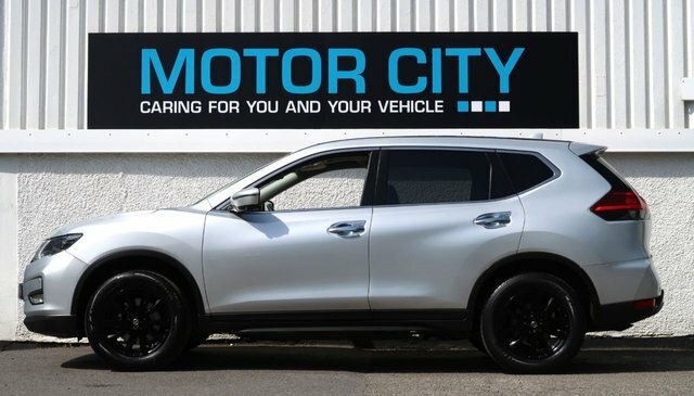 Nissan X-Trail Acenta White #7
