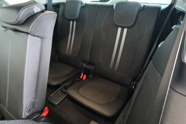 BMW 2 Series Gran Tourer Mpv Black #11