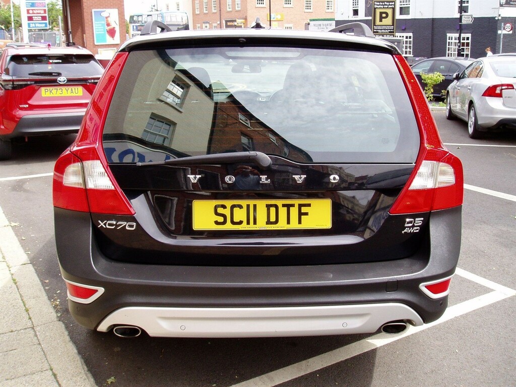 Volvo XC70 2.4 D5 Se Lux Geartronic Awd Euro 5 Black #5
