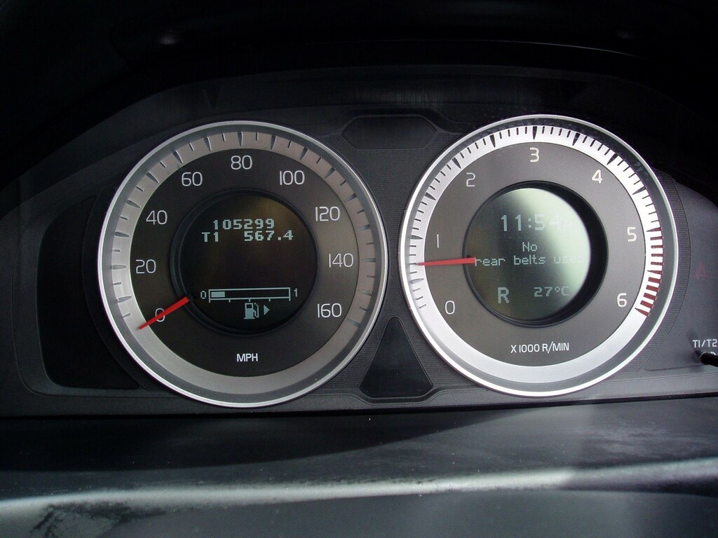 Volvo XC70 D5 Se Lux Estate Green #22