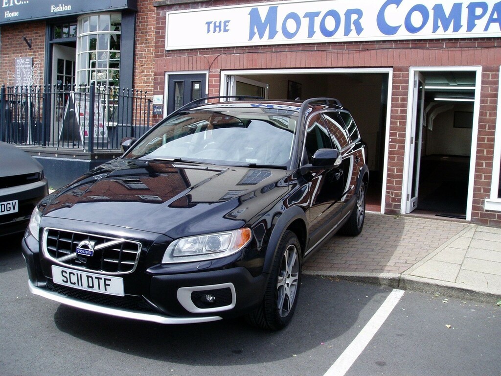 Volvo XC70 D5 Se Lux Estate Green #9