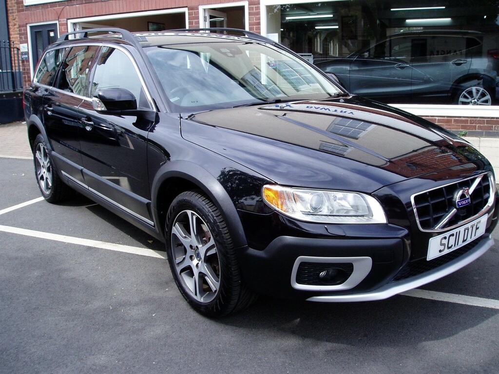 Volvo XC70 D5 Se Lux Estate Green #8