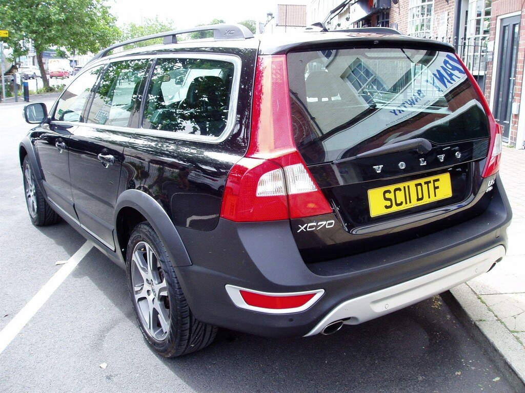 Volvo XC70 D5 Se Lux Estate Green #26