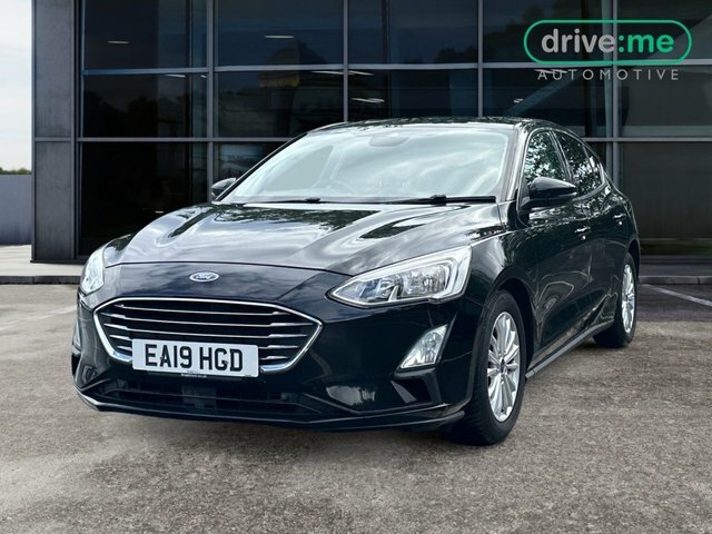 Ford Focus 1.0T Ecoboost Titanium Hatchback Black
