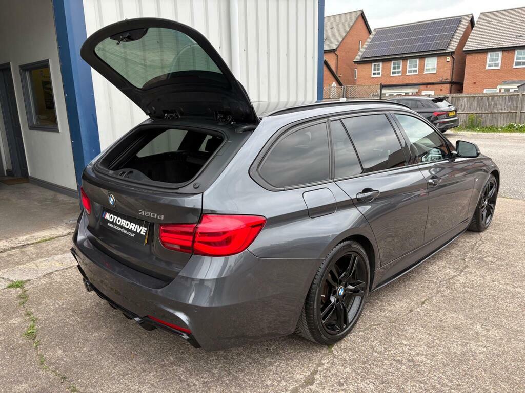 BMW 3 Series 330E M Sport Blue #28