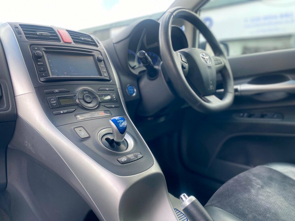 Toyota Auris 1.6 V-matic Tr Euro 5 2012 Blue #18