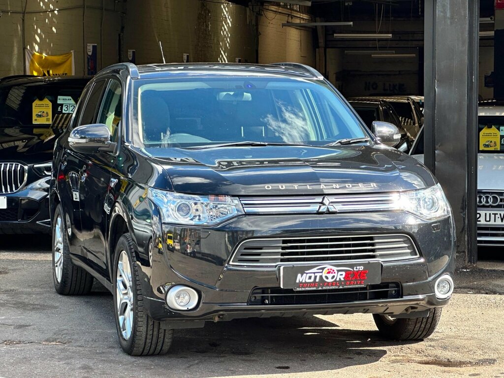 Mitsubishi Outlander 2.0H 12Kwh Gx4h Cvt 4Wd Euro 5 Ss Black #2