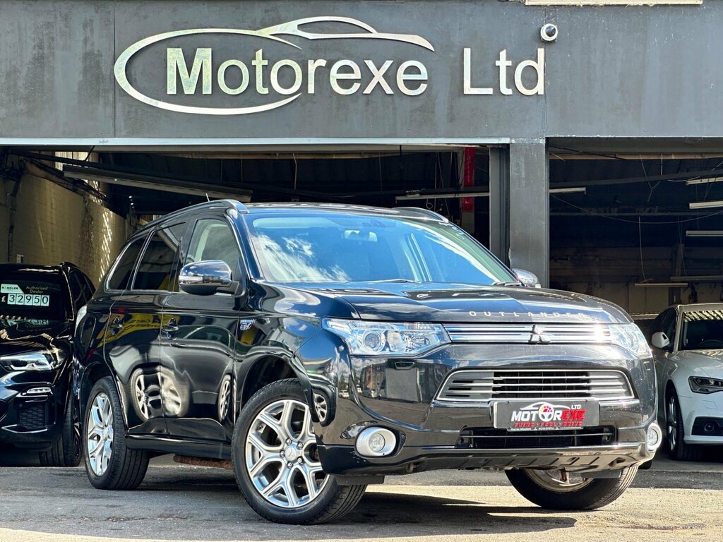 Mitsubishi Outlander 2.0H 12Kwh Gx4h Cvt 4Wd Euro 5 Ss Black
