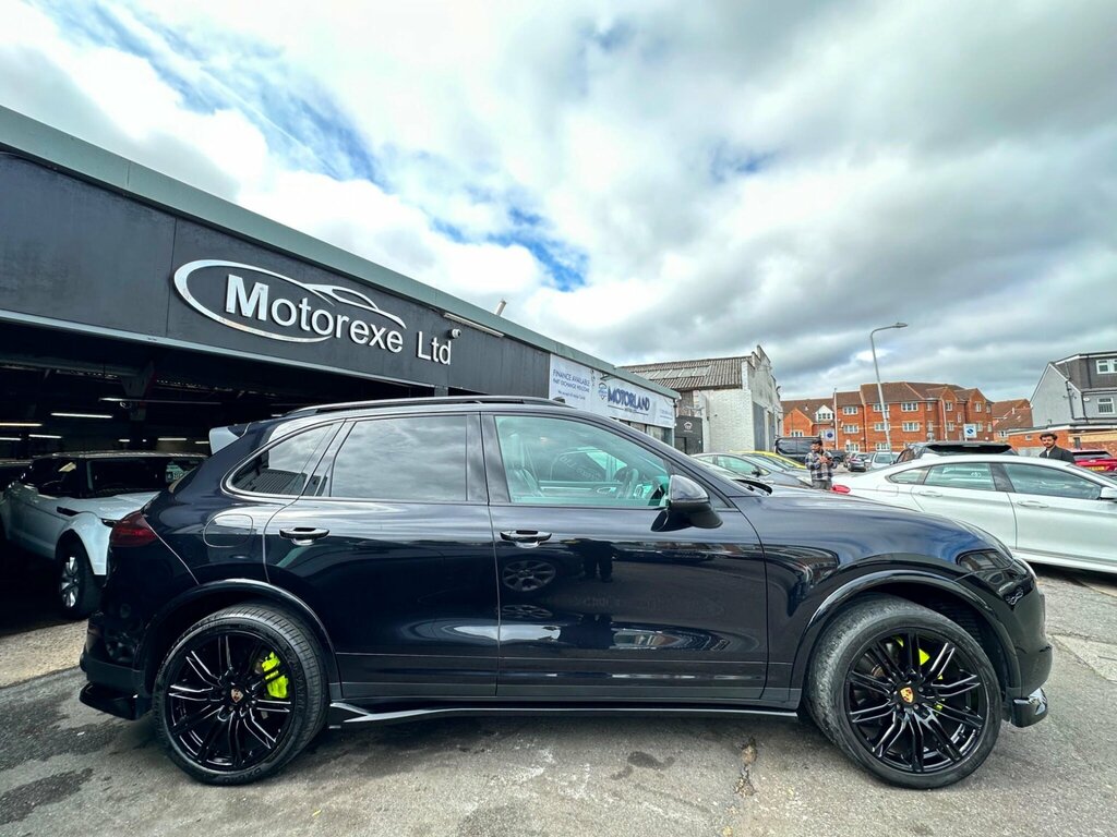 Porsche Cayenne E-hybrid Tiptronic S White #10