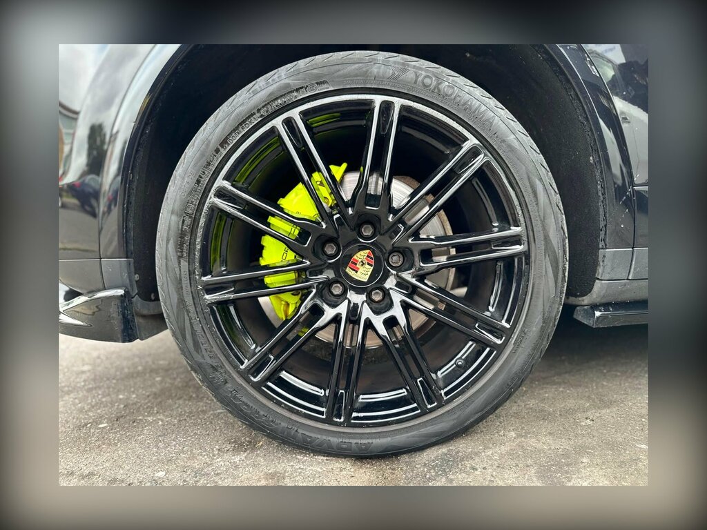 Porsche Cayenne E-hybrid Tiptronic S White #40