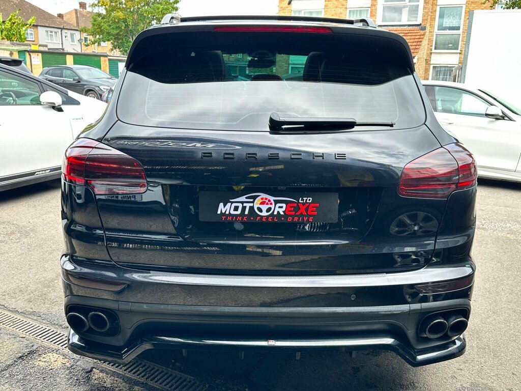 Porsche Cayenne E-hybrid Tiptronic S White #8