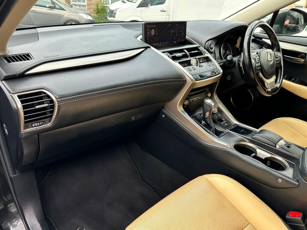 Lexus NX 2.5 300H Luxury E-cvt 4Wd Euro 6 Ss White #12