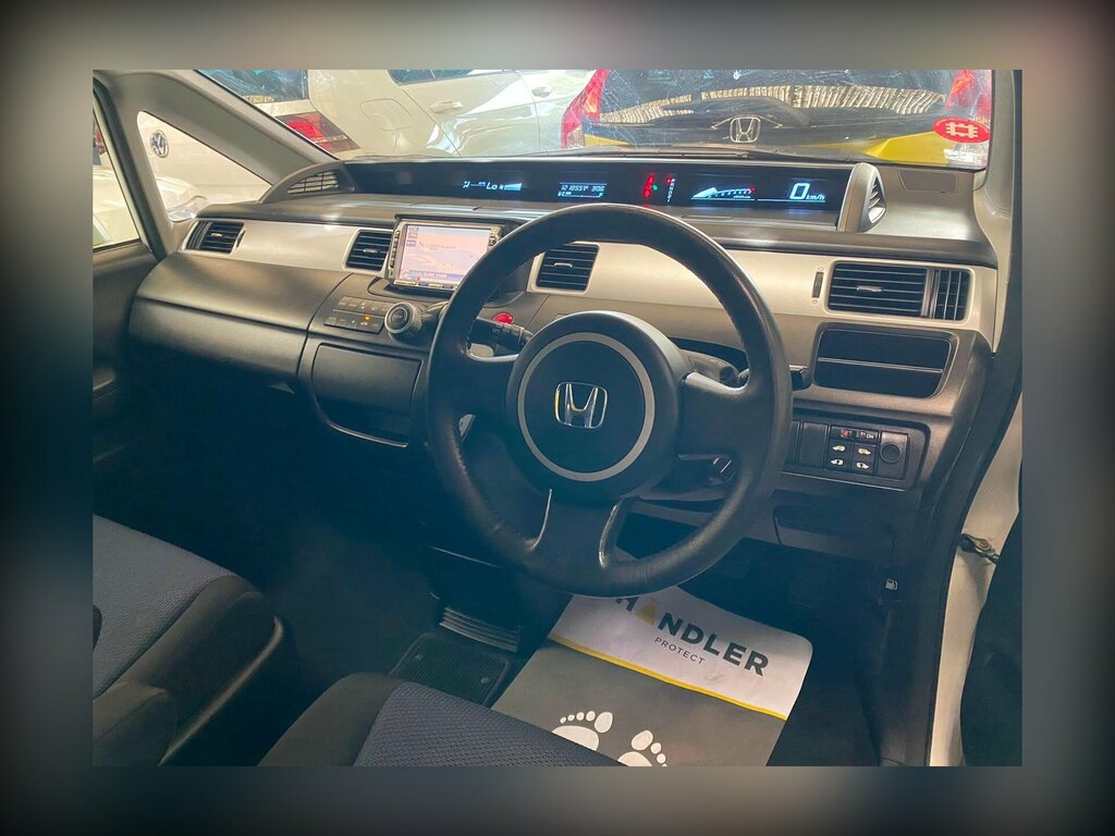 Honda StepWagon 2010 Honda Stepwagon 2010 Black #12