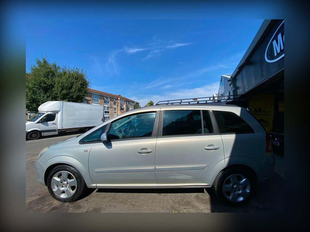 Vauxhall Zafira 1.6 Exclusiv Euro 4 Beige #5