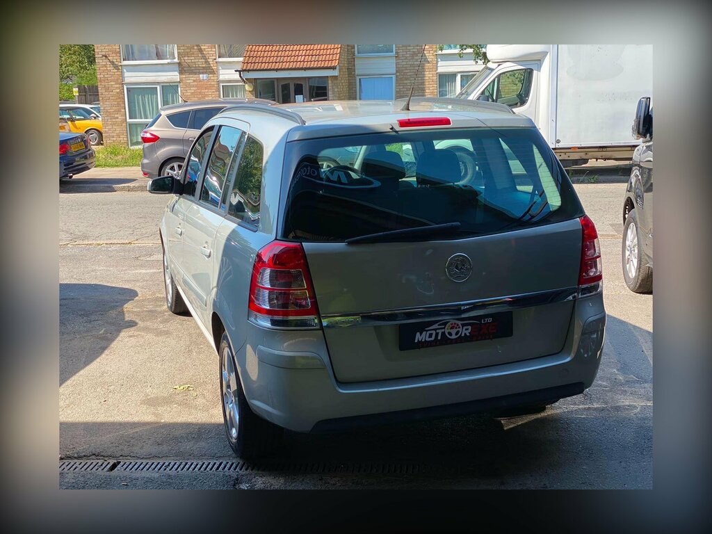 Vauxhall Zafira 1.6 Exclusiv Euro 4 Beige #6