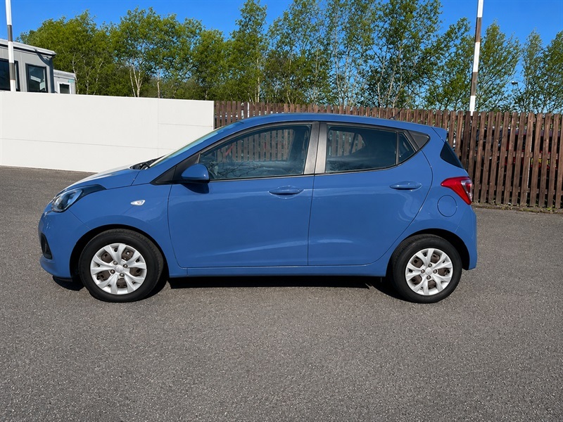 Hyundai I10 1.0 Se Hatchback Euro 6 66 Ps FG65WLK Blue #3