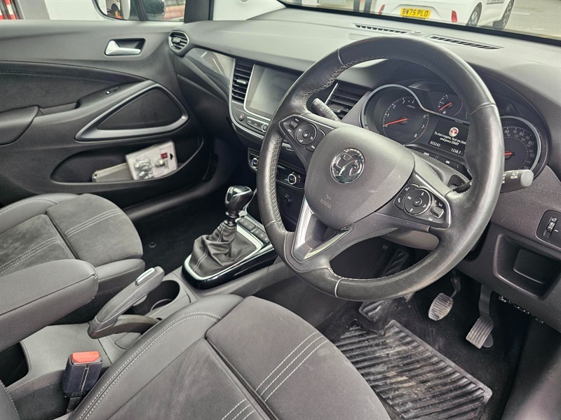 Vauxhall Crossland 1.2 Turbo Ultimate Suv Euro 6 S YB22FBX White #6