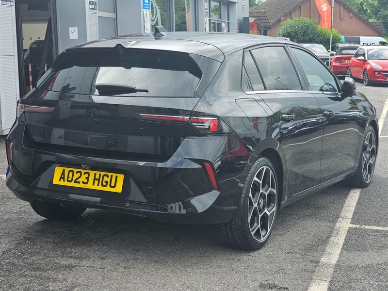 Vauxhall Astra 1.2 Turbo Ultimate Hatchback Euro AO23HGU Black #4