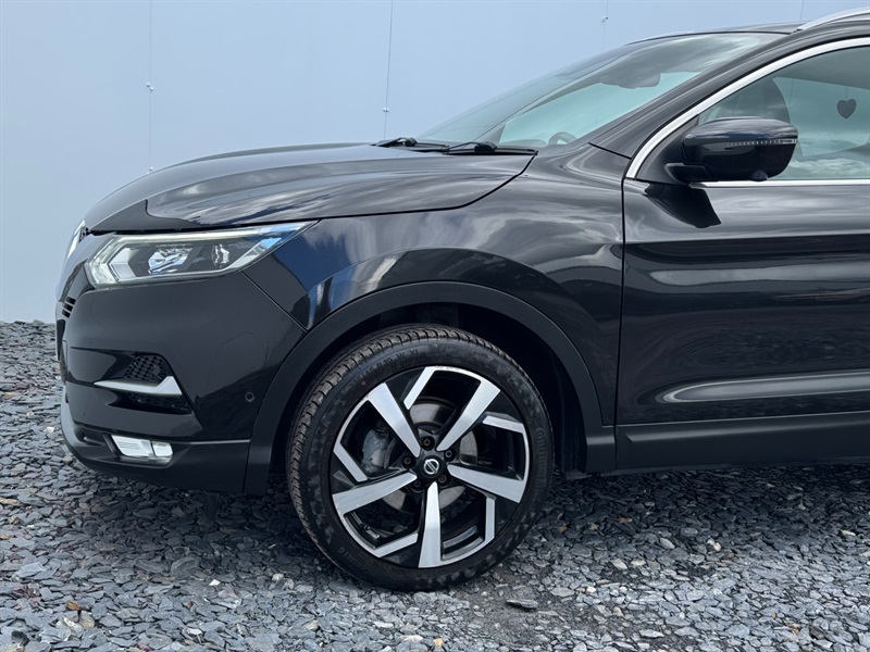 Nissan Qashqai 1.3 Dig-t Tekna Suv Euro 6 Ss ND19TFV Black #5