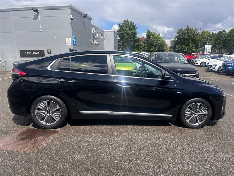 Hyundai Ioniq 1.6 H-gd Gpfi 8.9Kwh Premium Se Hatchback Petr OY70WCP Black #5