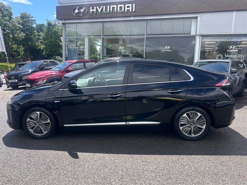 Hyundai Ioniq 1.6 H-gd Gpfi 8.9Kwh Premium Se Hatchback Petr OY70WCP Black #4