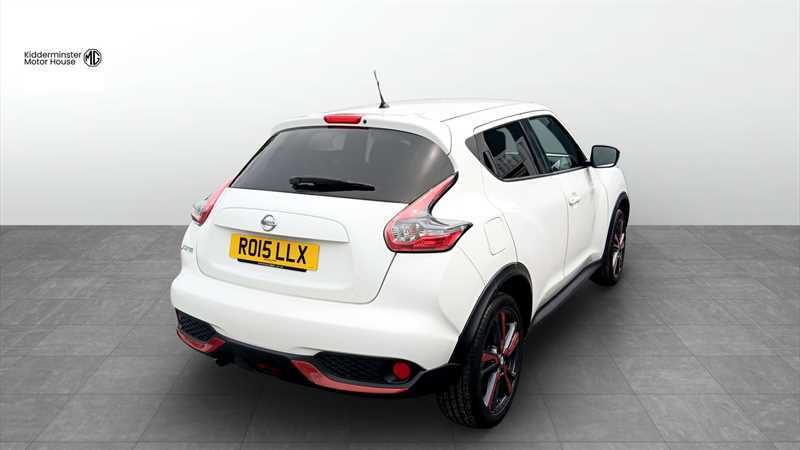 Nissan Juke 1.6 Acenta Premium Suv Xtron Euro 6 11 RO15LLX White #4