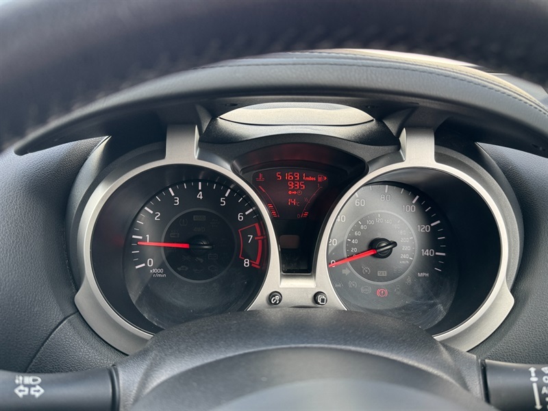 Nissan Juke Tekna Dig-t White #13