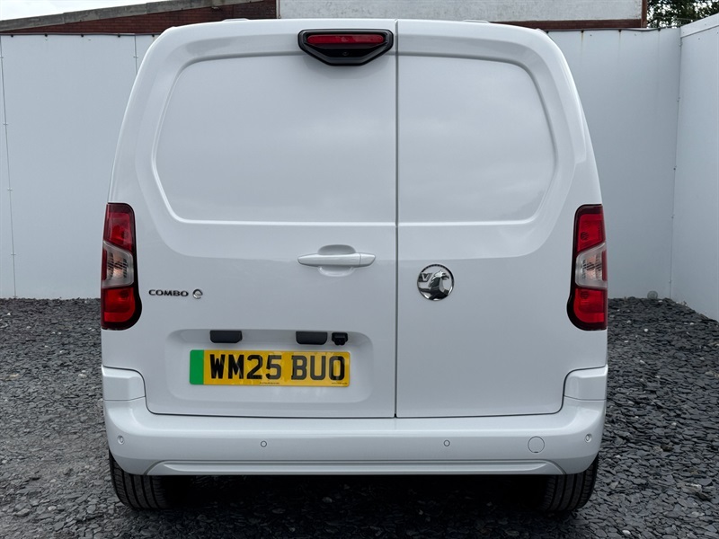 Vauxhall Combo-e Life Mpv Blue #7