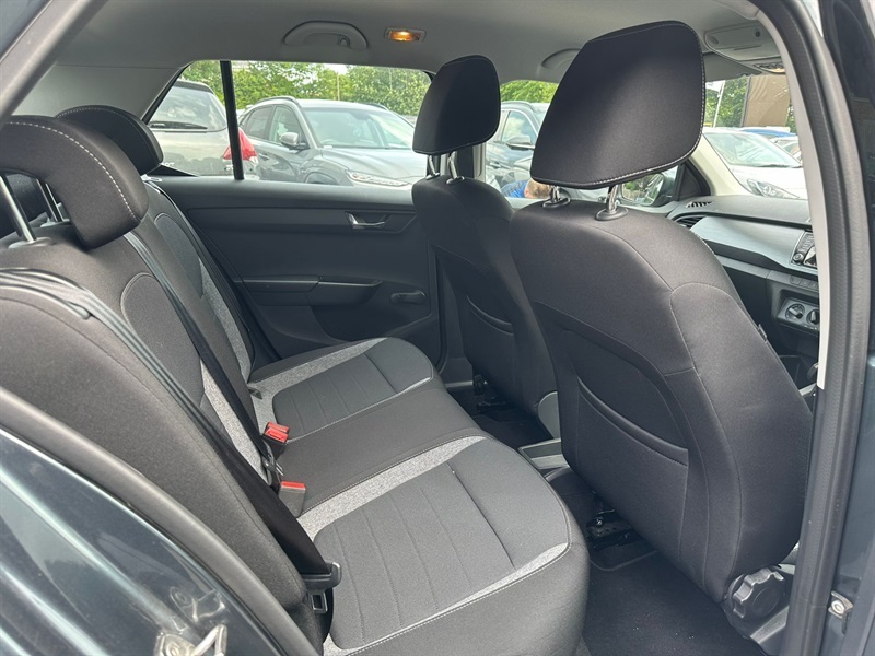 Skoda Fabia Hatchback Silver #11