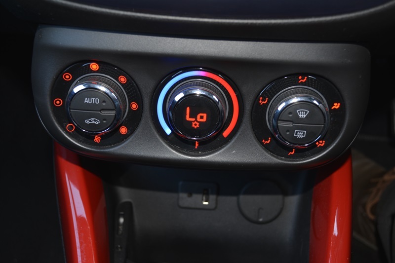 Vauxhall Adam Blue #16