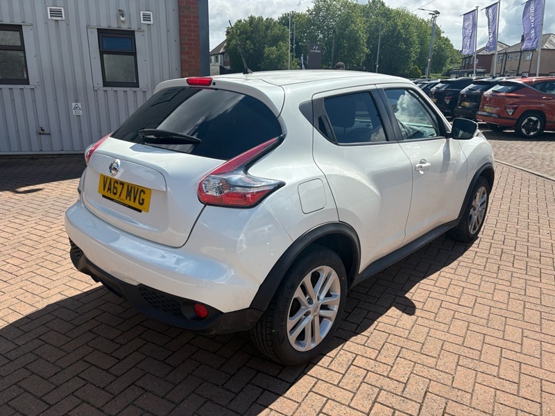 Nissan Juke 1.2 Dig-t N-connecta Suv Euro 6 White #3