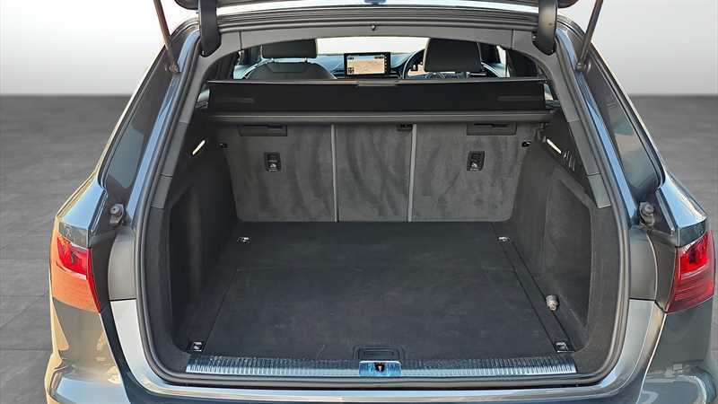 Audi A4 Avant 2L Technik Black #20