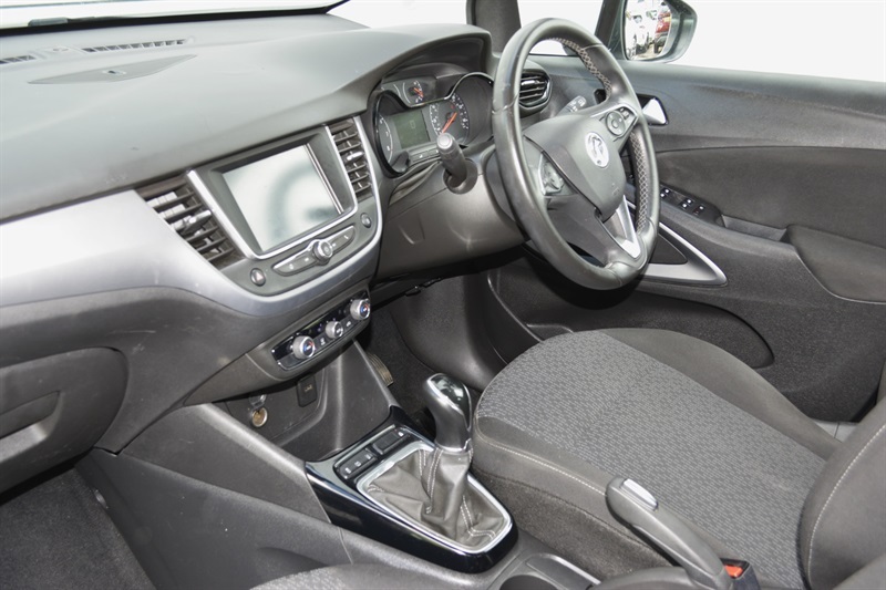 Vauxhall Crossland Tech Line Nav Grey #14
