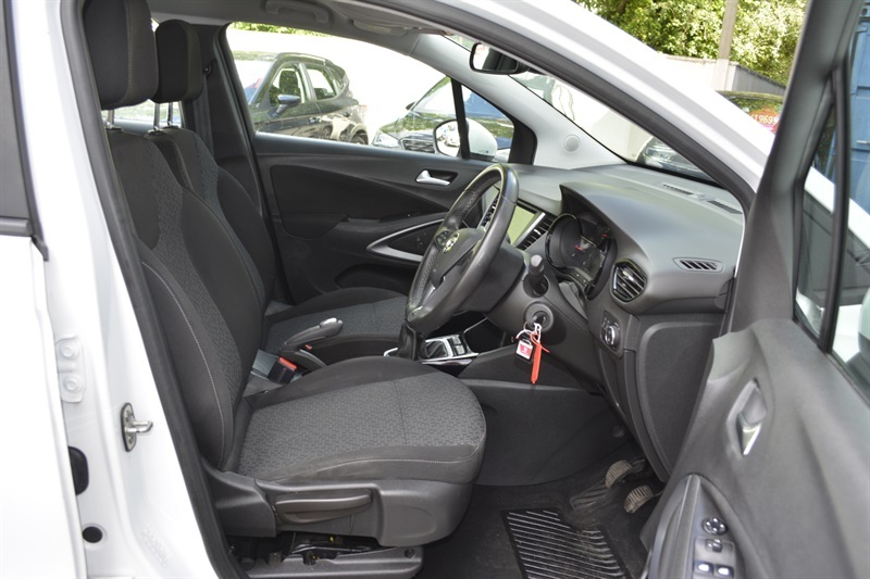 Vauxhall Crossland Tech Line Nav Grey #8