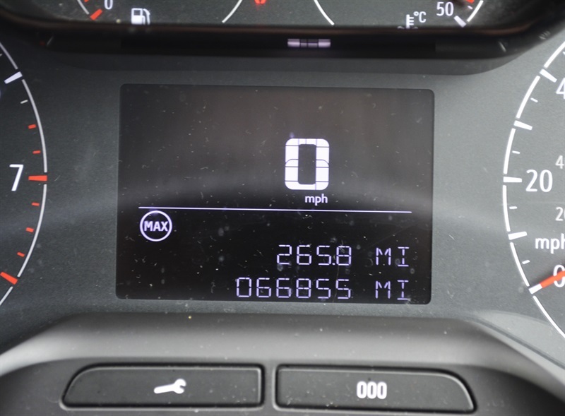 Vauxhall Crossland Tech Line Nav Grey #9