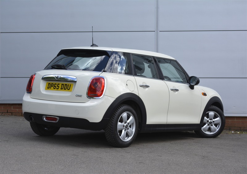 Mini Hatch 1.2 One Hatchback Euro 6 Ss DP65DDU White #6