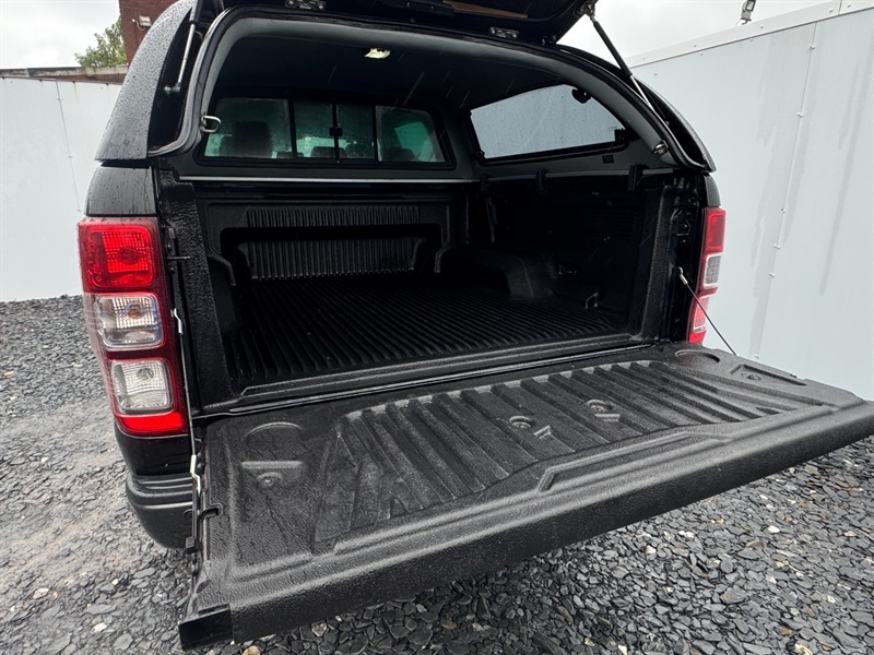 Ford Ranger 2.0L Wildtrak Ecoblue 0D Black #22